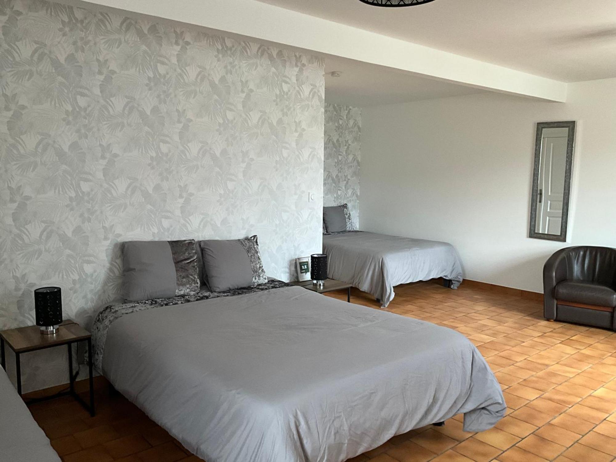 Parc De La Charmille Bed & Breakfast