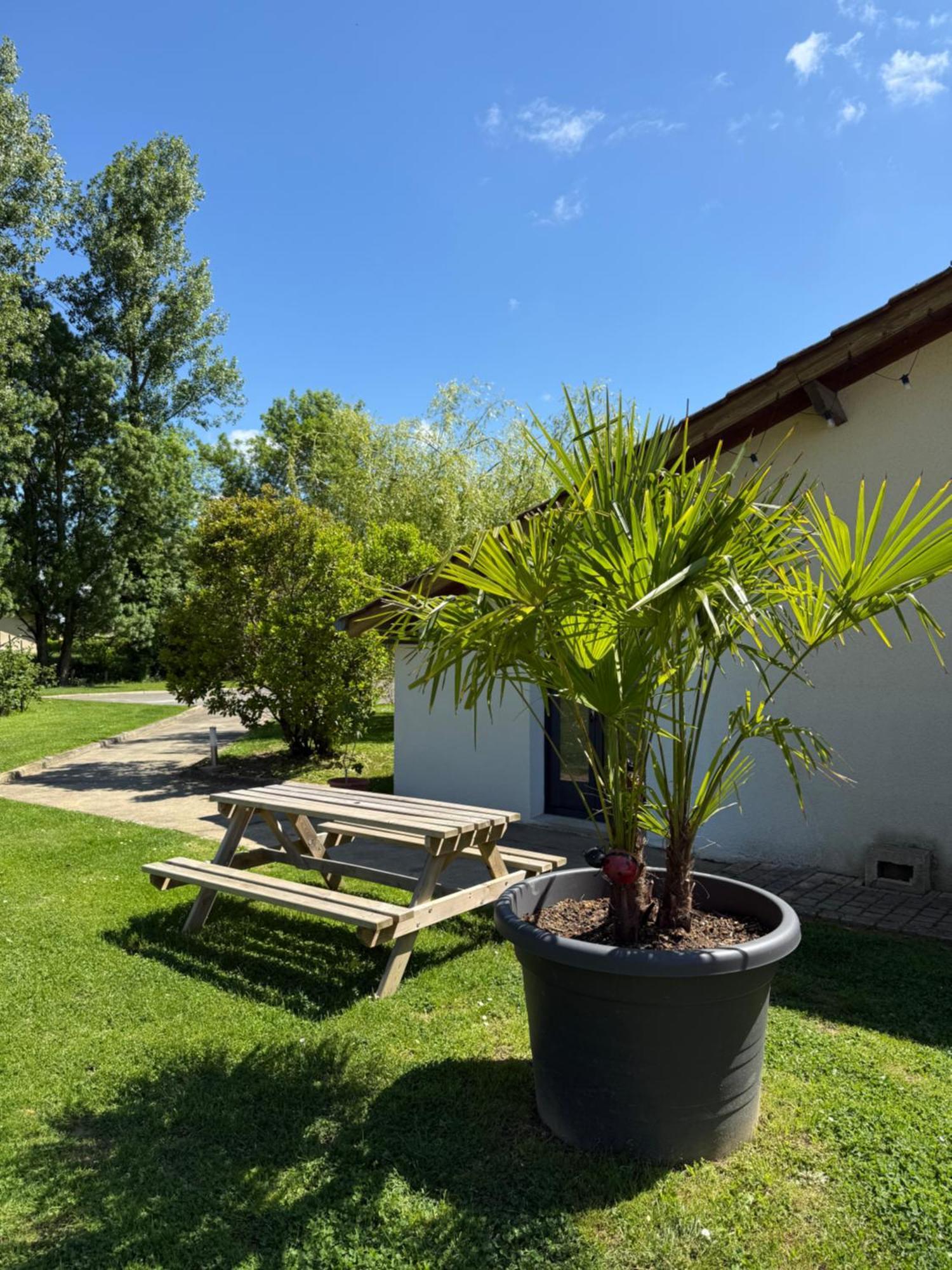 Bed & Breakfast Parc De La Charmille 3*